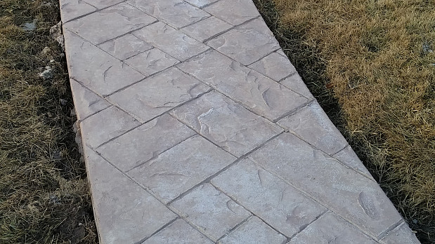 Stamped concrete walkway